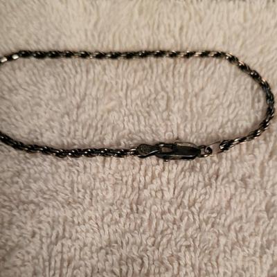 STERLING SILVER RINGS, EARRINGS AND BRACELET
