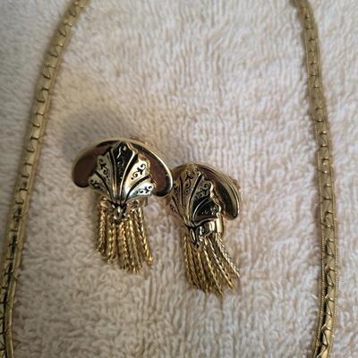 DESIGNER VINTAGE NECKLACES