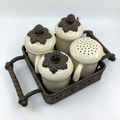 777 Set of Four Gracious Goods Sugar/Creamers & Shaker