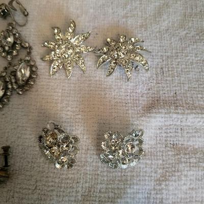 CLIP ON AND SCREW BACK RHINESTONE EARRINGS