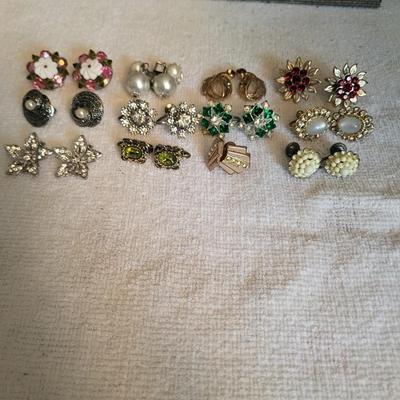 DAINTY CLIP AND SCREW ON EARRINGS
