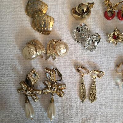 CLIP ON EARRINGS