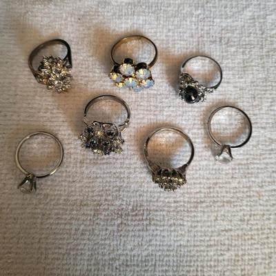 SILVER TONE RINGS