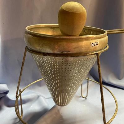 Aluminum cone colander w/ stand & pestle