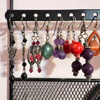 Vintage Contemporary Jewelry Lot