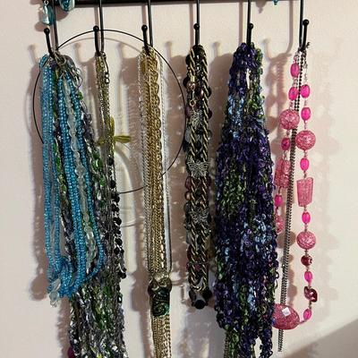 Vintage Contemporary Jewelry Lot