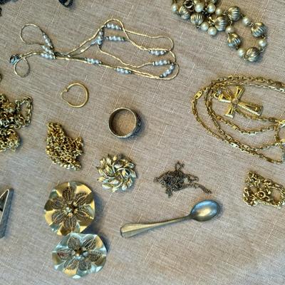 Fashion Jewelry Lot