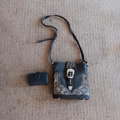 MONTANA WEST LEATHER PURSE AND A LEATHER WALLET