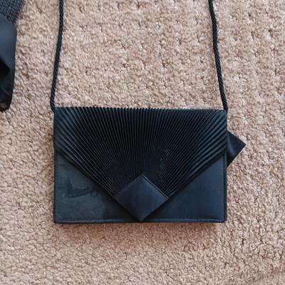 HAT AND 2 DRESSY PURSES