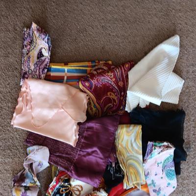 A COLLECTION OF SCARVES (3)