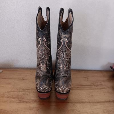 LADIES CIRCLE G LEATHER WESTERN BOOTS SIZE 11