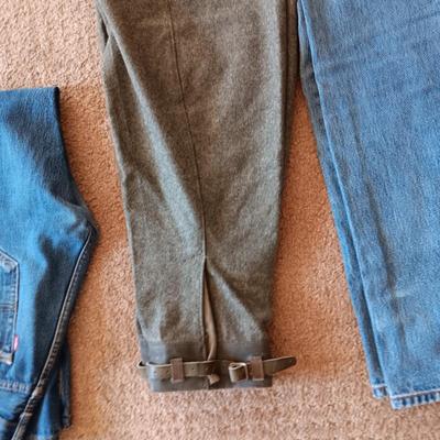 2 PAIRS OF BROKEN IN LEVI JEANS 505 AND A PAIR OF WOOL PANTS