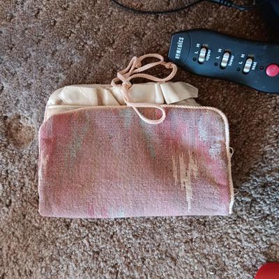 SEAT MASSAGER, TOILETRY AND JEWELRY BAGS, POWER BANK AND MORE