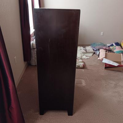 6 DRAWER CHEST
