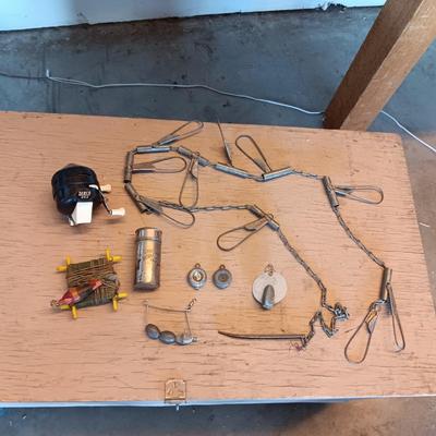 VINTAGE FISHING ITEMS