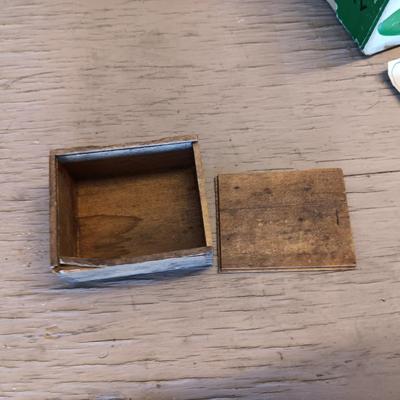 JOHNSON "THE CENTURY" 100A REEL, DOVETAILED WOODEN BOX AND CORK TACKLE