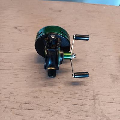 JOHNSON "THE CENTURY" 100A REEL, DOVETAILED WOODEN BOX AND CORK TACKLE