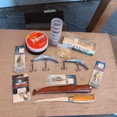 FILET KNIFE IN SHEATH AND FISHING TACKLE