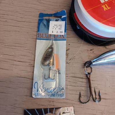 FILET KNIFE IN SHEATH AND FISHING TACKLE