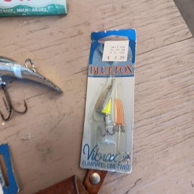 FILET KNIFE IN SHEATH AND FISHING TACKLE