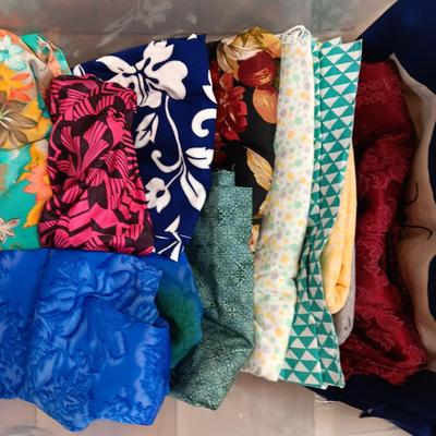 AN ASSORTMENT OF SEWING MATERIAL