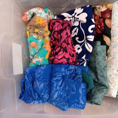 AN ASSORTMENT OF SEWING MATERIAL
