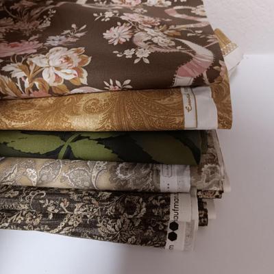 LARGE PIECES OF SEWING MATERIAL