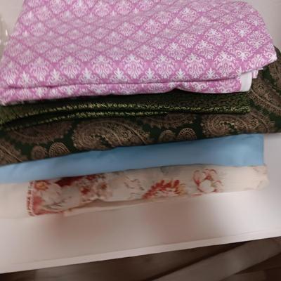 VARIETY OF SEWING MATERIAL