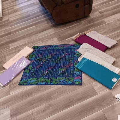 WALL QUILT AND LARGE AMOUNT OF SEWING MATERIAL