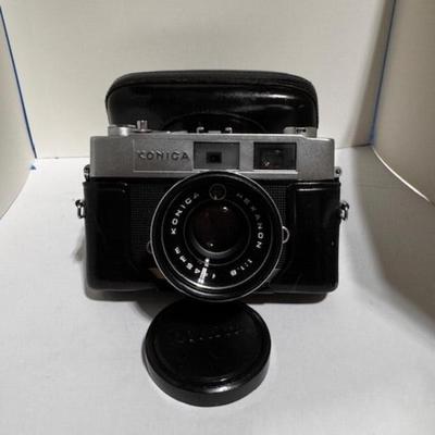 Vintage Konica Auto S2 Camera