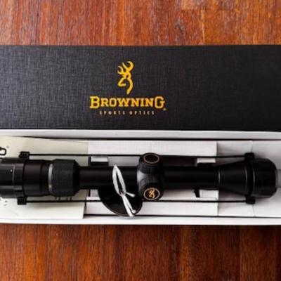 Browning 2-7 x 32 Rifle Scope M. 882732M
