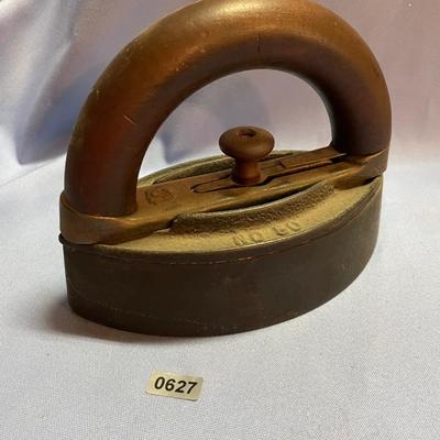 Sad iron