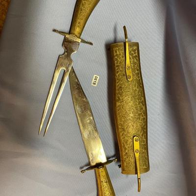 Carving set