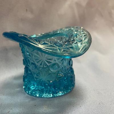 Fenton Daisy & Button Top hat