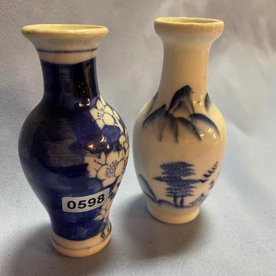 Blue & white porcelain vases