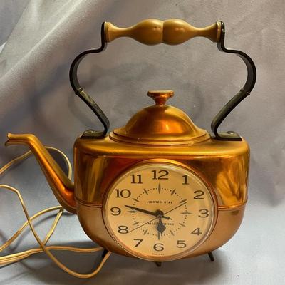 Vintage GE electric tea pot clock