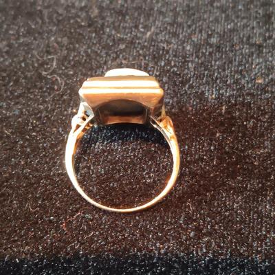 14K CAMEO RING