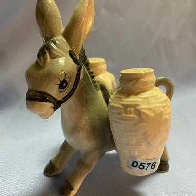 Vtg donkey salt & pepper shakers