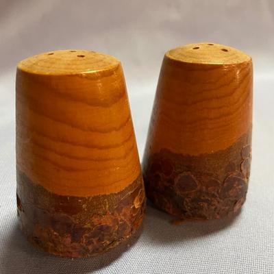 Wood salt & pepper shakers