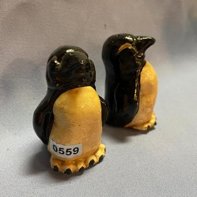 Penguin salt & pepper shakers