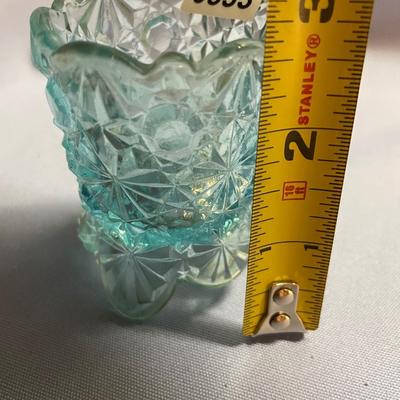 Fenton Daisy & Button toothpick holder