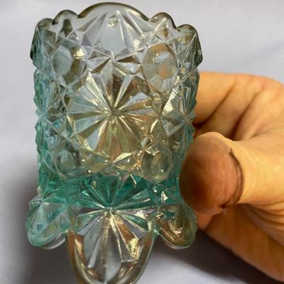 Fenton Daisy & Button toothpick holder