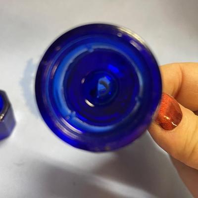 Small cobalt blue assortment
