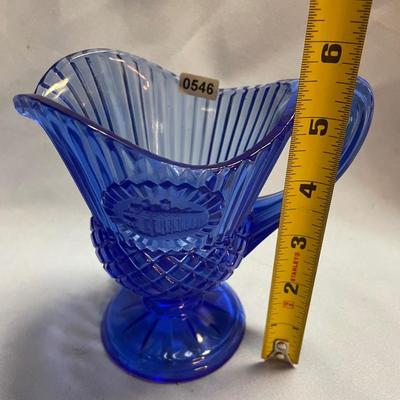 Avon Mt Vernon creamer/pitcher