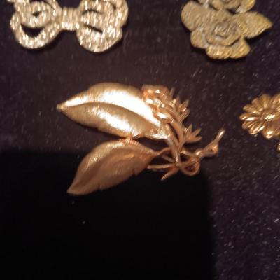 MOSTLY GOLD TONE BROOCHES WITH A JADE? BUTTERFLY
