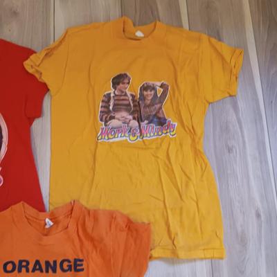 ELVIS, MORK & MINDY PLUS ORANGE CRUSH VINTAGE T-SHIRTS SIZE SMALL
