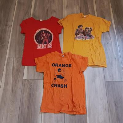ELVIS, MORK & MINDY PLUS ORANGE CRUSH VINTAGE T-SHIRTS SIZE SMALL