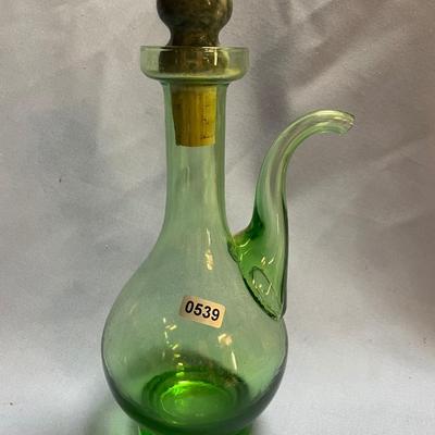 Vtg glass decanter