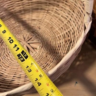 Lot of 13 Baskets - Longaberger, Vintage, Rustic