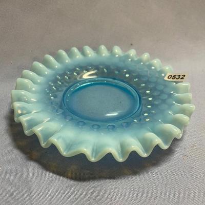 Opalescent hobnail pinch ribbon edge